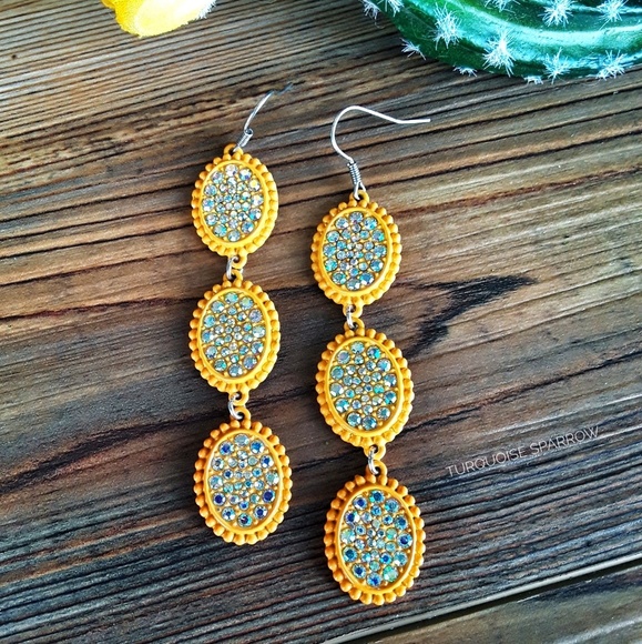 Yellow Rhinestone Drop earrings - Picture 1 of 1